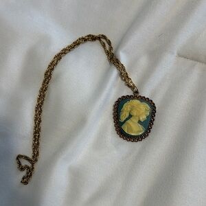 American Vintage Gold & Blue Cameo Necklace